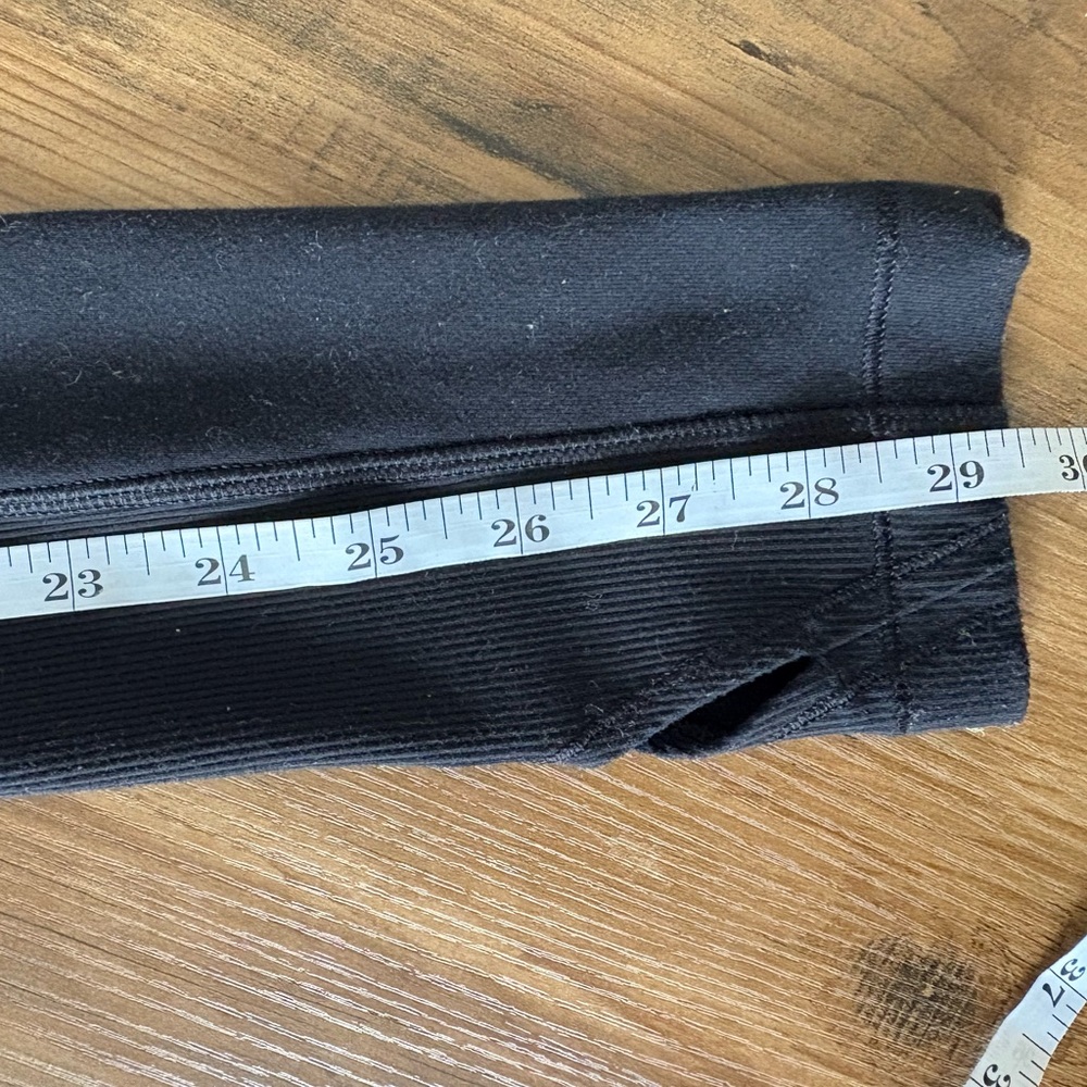 lululemon athletica Black Women's Sweater - Picture 12 of 12